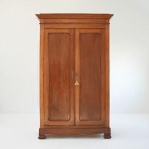 MAHOGANY ARMOIRE